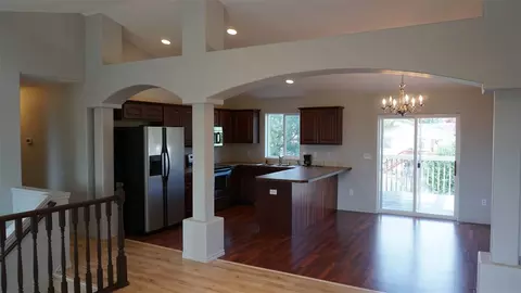 4246 E 8th Ave, Spokane, WA 99202 photo 3