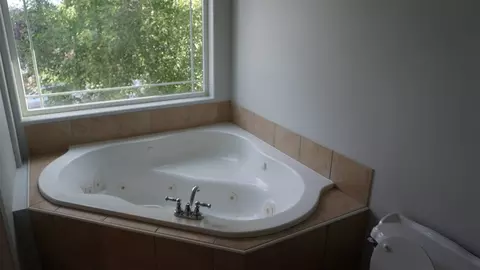4246 E 8th Ave, Spokane, WA 99202 photo 9