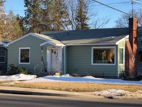 1004 E 37th Ave, Spokane, WA 99203 photo 1