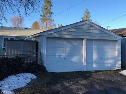 1004 E 37th Ave, Spokane, WA 99203 photo 17
