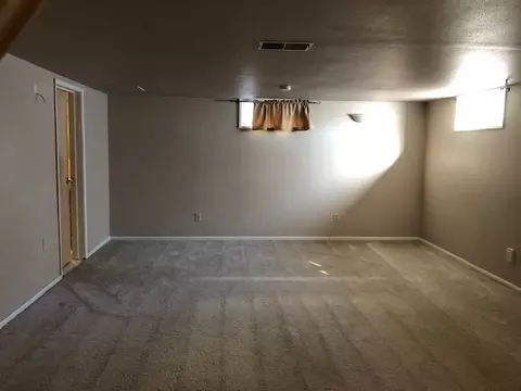 1004 E 37th Ave, Spokane, WA 99203 photo 13