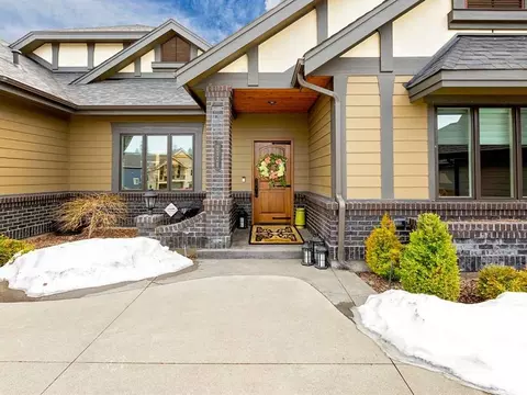 2128 E Touchmark Ln, Spokane, WA 99203 photo 2