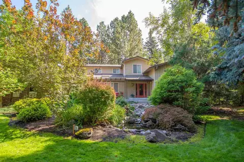 1802 E 24th Ln, Spokane, WA 99203 photo 1