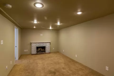 1809 E Thurston Ave, Spokane, WA 99223 photo 13