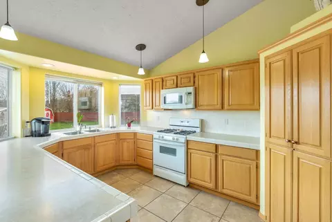 12817 E 34th Ct, Spokane Valley, WA 99206 photo 6