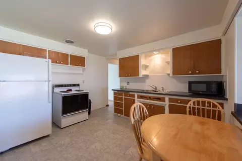 2511 E Marshall Ave, Spokane, WA 99207 photo 6