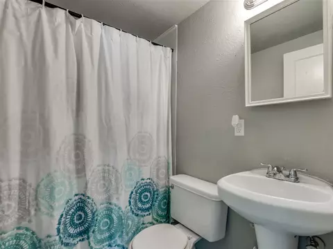 2129 E Sharp Ave, Spokane, WA 99202 photo 11