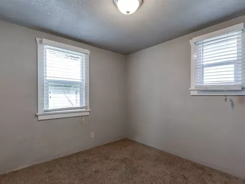 2129 E Sharp Ave, Spokane, WA 99202 photo 12