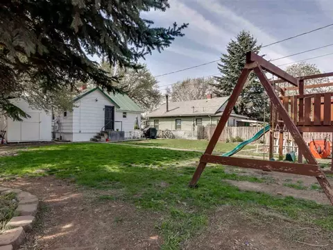 2129 E Sharp Ave, Spokane, WA 99202 photo 20