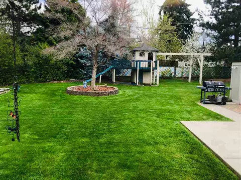 12206 E 9th Ave, Spokane Valley, WA 99206 photo 4