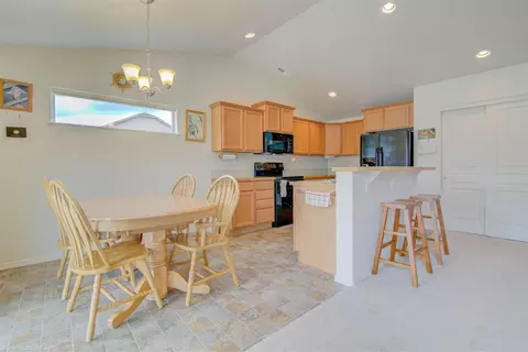 7302 E 13th Ct, Spokane, WA 99212 photo 5