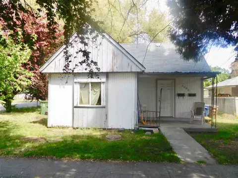 2003 E Mallon Ave, Spokane, WA 99202 photo 1