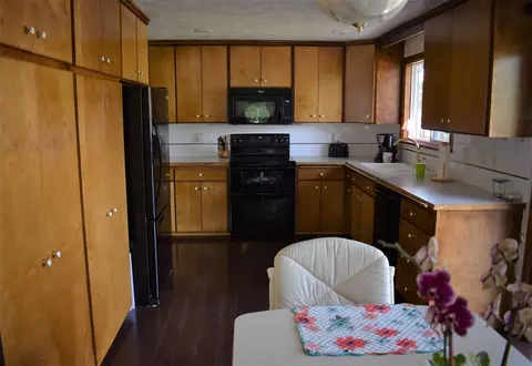 2827 E Marshall Ave, Spokane, WA 99207 photo 4