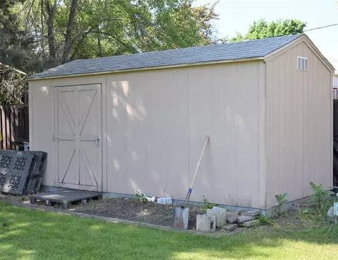2827 E Marshall Ave, Spokane, WA 99207 photo 13