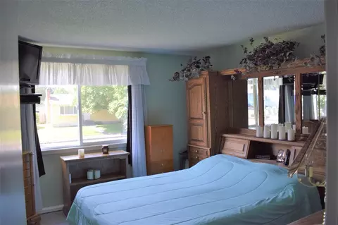 2827 E Marshall Ave, Spokane, WA 99207 photo 8
