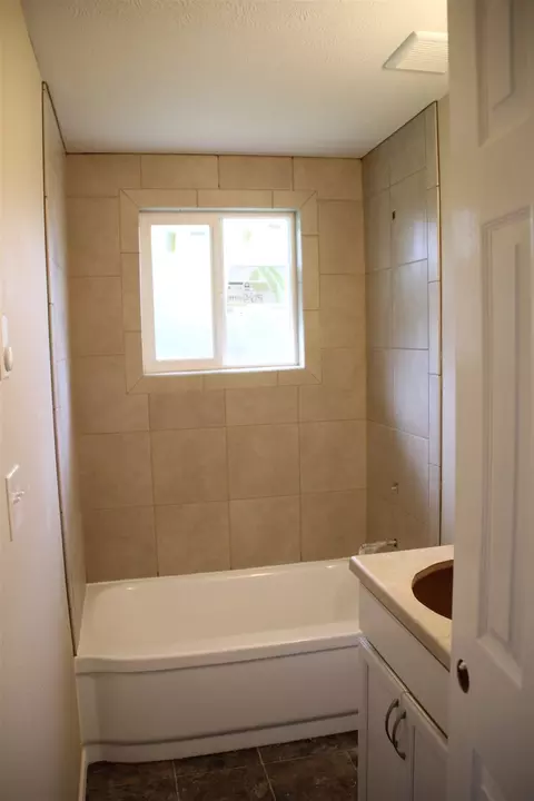 7012 E 2nd Ave, Spokane Valley, WA 99212 photo 6