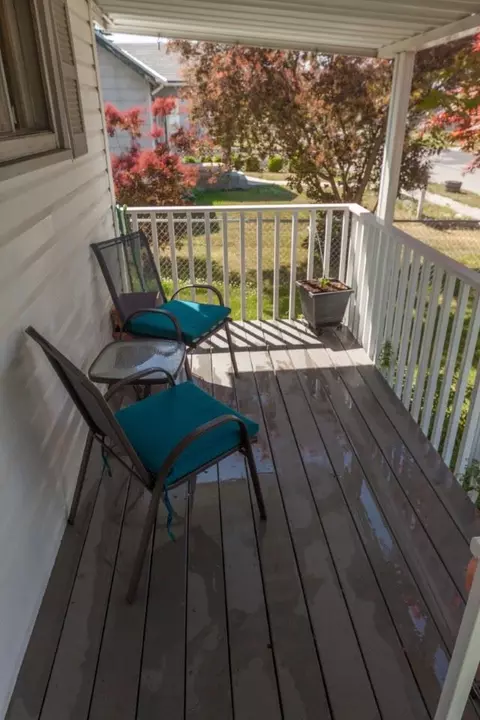 1812 E Hoffman Ave, Spokane, WA 99207 photo 2