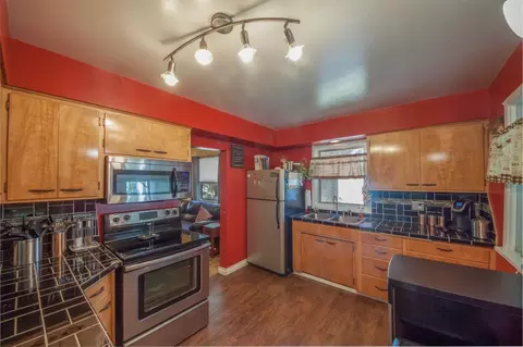 1812 E Hoffman Ave, Spokane, WA 99207 photo 8