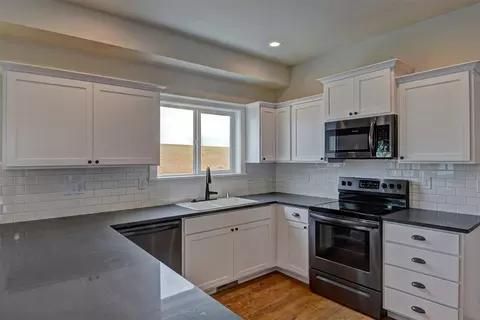 410 N Spangle Ave, Spangle, WA 99031 photo 9