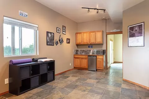 915 E Westcrest Rd, Colbert, WA 99005 photo 16