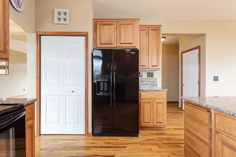 915 E Westcrest Rd, Colbert, WA 99005 photo 7