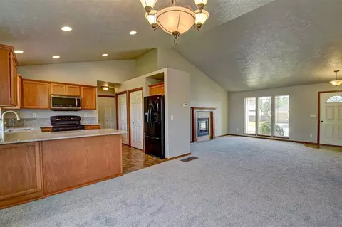 511 E Parker Dr, Colbert, WA 99005 photo 5