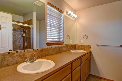 511 E Parker Dr, Colbert, WA 99005 photo 9
