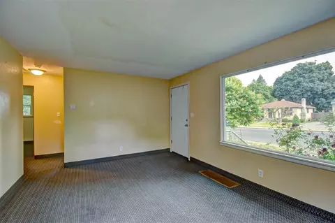 6203 N Ash St, Spokane, WA 99205 photo 3