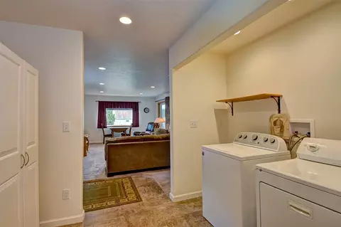1218 E 40th Ave, Spokane, WA 99203 photo 7