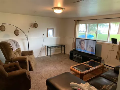 2418 E Sharp Ave, Spokane, WA 99202 photo 4