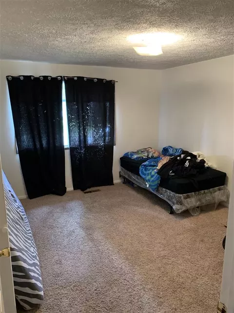 2418 E Sharp Ave, Spokane, WA 99202 photo 8