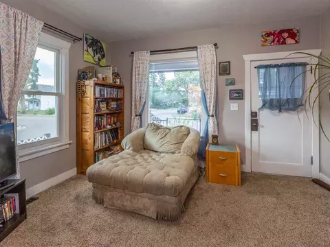 1902 E 4th Ave, Spokane, WA 99202 photo 4