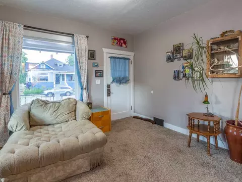 1902 E 4th Ave, Spokane, WA 99202 photo 3