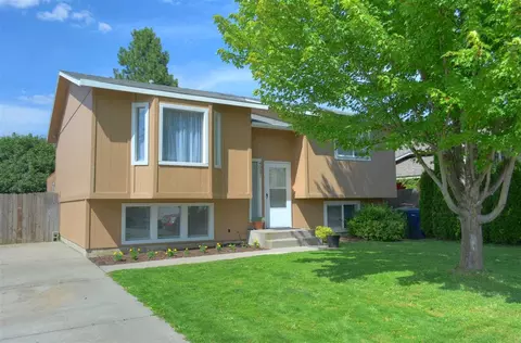 4027 E 24th Ave, Spokane, WA 99223 photo 1