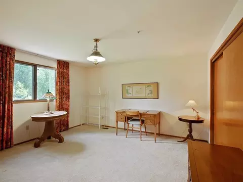707 E Roundtable Cir, Spokane, WA 99218 photo 12