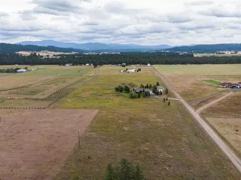4911 E Peaceful Ln, Colbert, WA 99005 photo 2