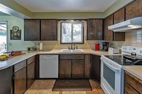 4103 E Grace St, Spokane, WA 99217 photo 11
