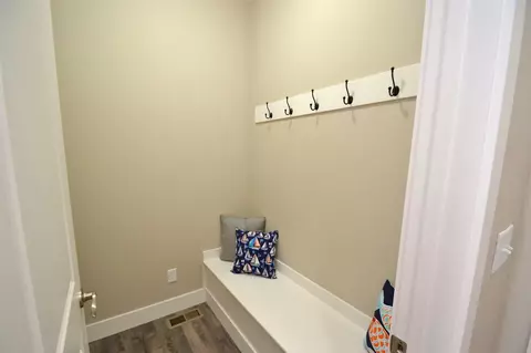 3801 E 28th Ave, Spokane, WA 99223 photo 18