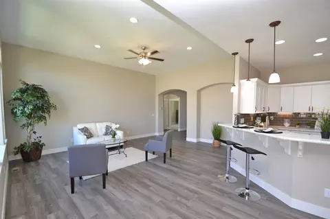 3801 E 28th Ave, Spokane, WA 99223 photo 5