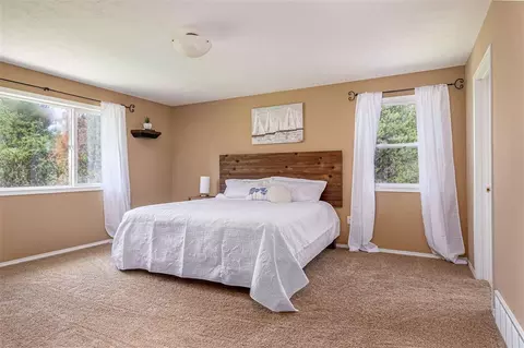 21109 N Buckeye Lake Ln, Colbert, WA 99005 photo 11