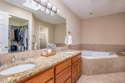 21109 N Buckeye Lake Ln, Colbert, WA 99005 photo 12