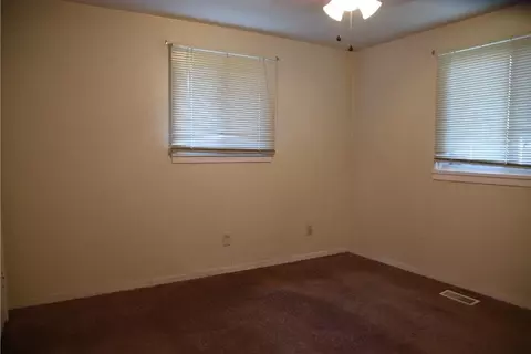 2803 E 6th St, Spokane, WA 99202 photo 8