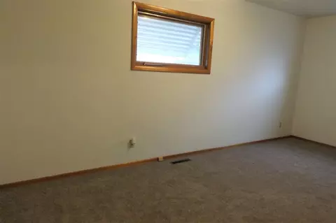 327 E Olympic Ave, Spokane, WA 99207 photo 10
