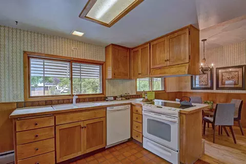 10402 E 15th Ave, Spokane Valley, WA 99206 photo 13