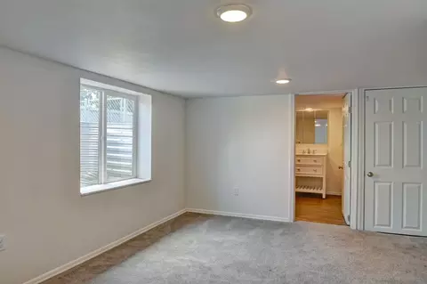10402 E 15th Ave, Spokane Valley, WA 99206 photo 17