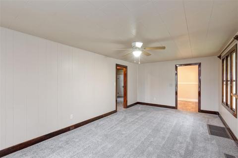 421 E Queen Ave, Spokane, WA 99207 photo 11