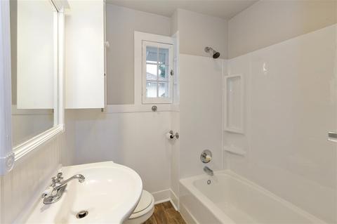 421 E Queen Ave, Spokane, WA 99207 photo 13
