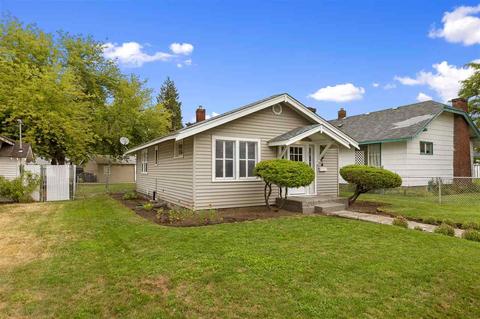 421 E Queen Ave, Spokane, WA 99207 photo 2