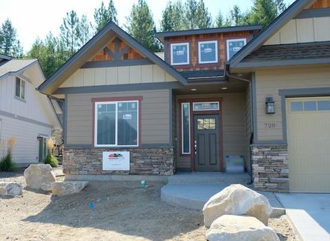 720 E Lakeview Ln, Spokane, WA 99208 photo 2