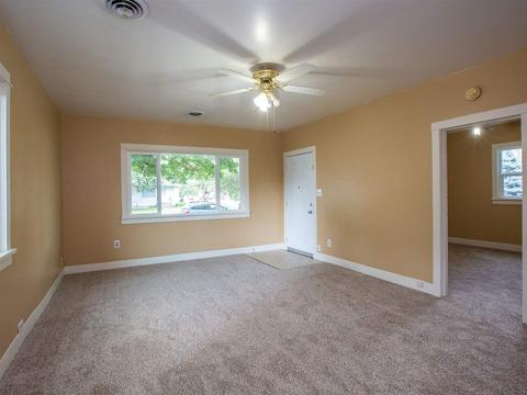2028 E Sharp Ave, Spokane, WA 99202 photo 4